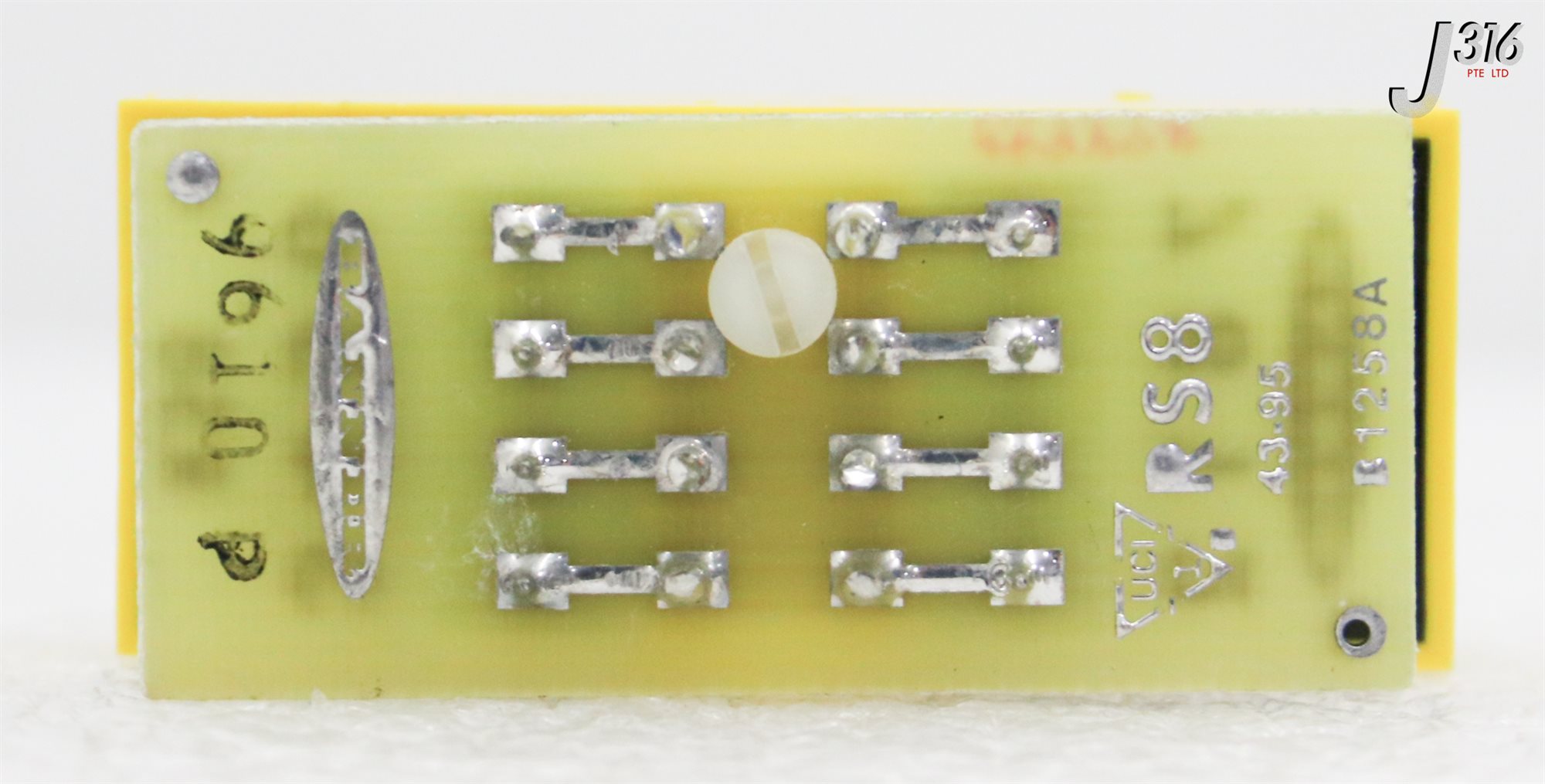 36204 BANNER MODULATED PHOTOELECTRIC AMPLIFIER W/ SOCKET RS8 MA3